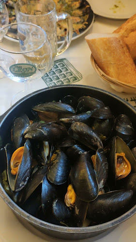 Opinii despre Chez Léon în Brussel - Horeca