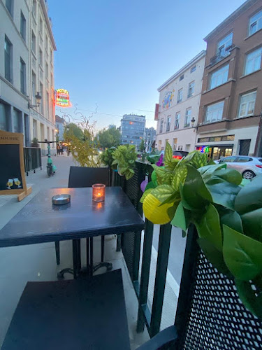 Comentarii opinii despre Coffee World