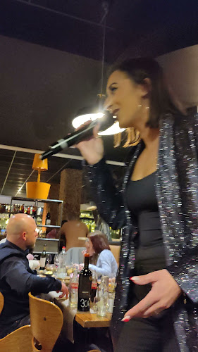 Opinii despre Tire Bouchon în Moeskroen - Horeca