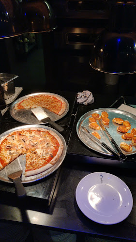 Opinii despre Le Monde est Petit în Braine-l'Alleud - Horeca