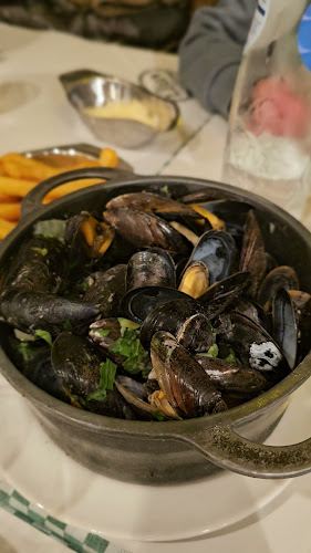 Opinii despre Chez Léon în Brussel - Horeca