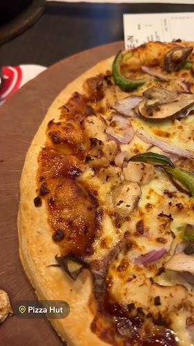 Comments and reviews of Pizza Hut