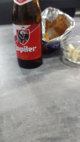 Opinii despre la terminal în Charleroi - Horeca