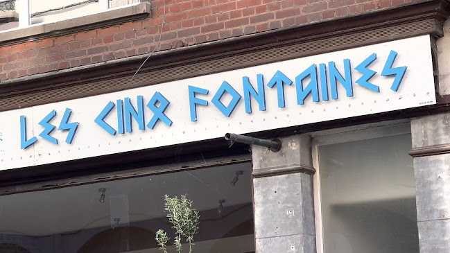 Les Cinq fontaines-τα πέντε πηγάδια - Dinant