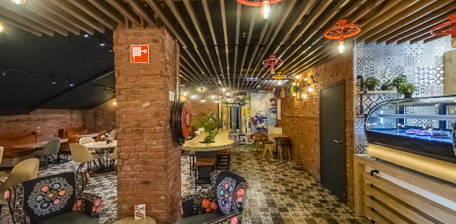 Comentarii opinii despre Belchicken