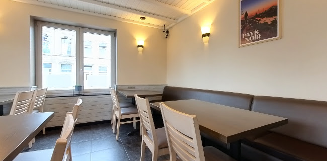 Golden Snack Open Times