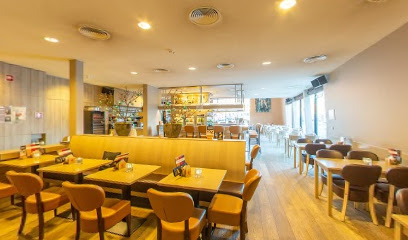 Theatercafé Het derde Bedrijf, Café