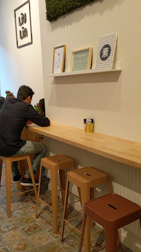 Comentarii opinii despre Liu Lin