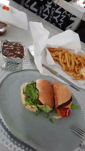 Reviews of Frituur eethuis ijssalon Het Meer in Lummen - Horeca