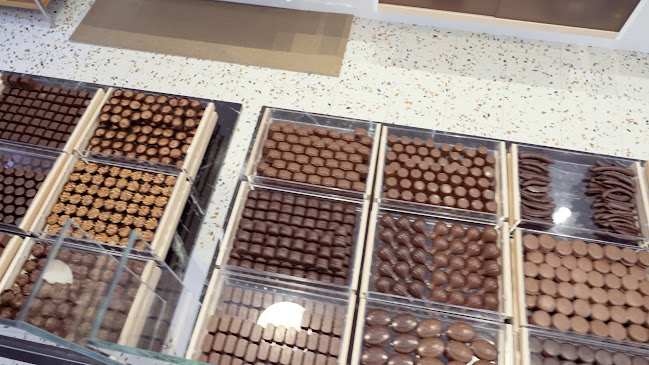 Opinii despre V-CHOCOLATIER by Sweertvaegher în Kortrijk - Horeca