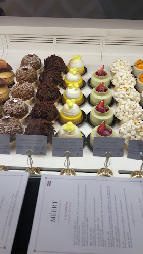 Opinii despre Maison Dandoy - Galeries în Brussel - Horeca