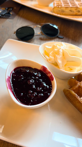 House of waffles Open Times