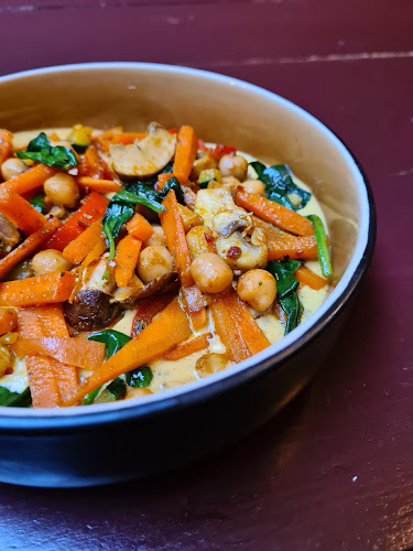 Comentarii opinii despre Zus & Zo