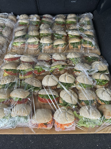 Baguetelle - belegde broodjes & pasta - pains garni garnis & pâtes - Horeca