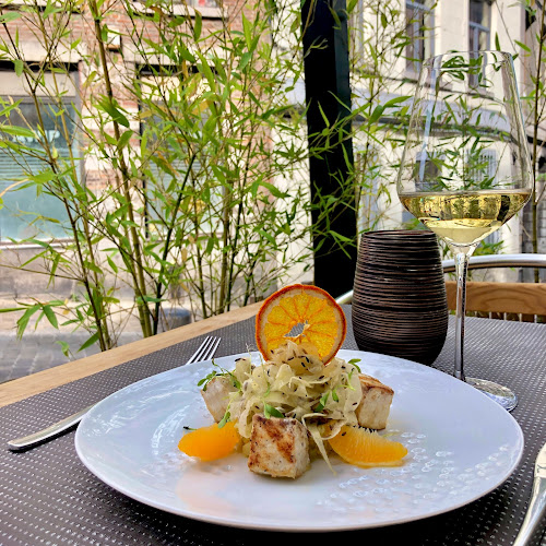 Comentarii opinii despre L'un des sens