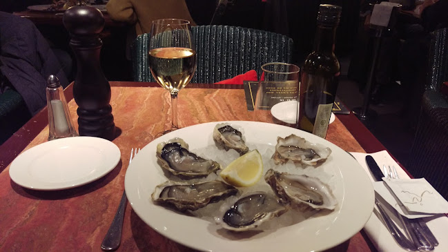 La Quincaillerie Open Times