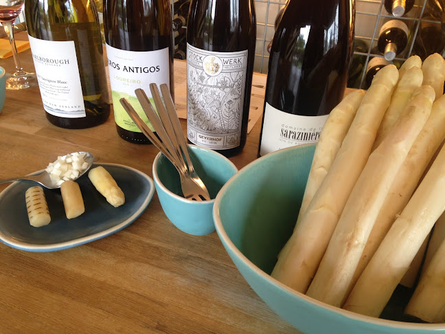 Ribbens Globalwines Phone number