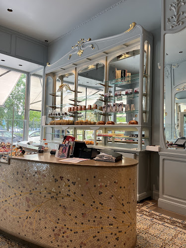 Pl. Crombez 2, 7500 Tournai