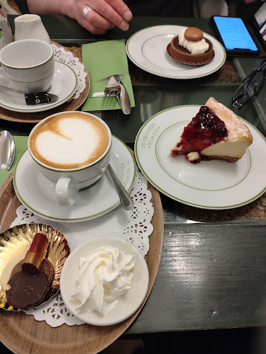 Reviews of Tea-Room De Proeverie in Brugge - Horeca