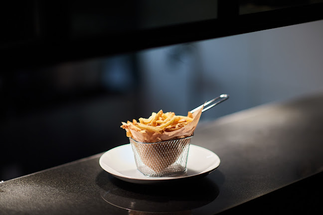 Comentarii opinii despre L'Enfant Terrible