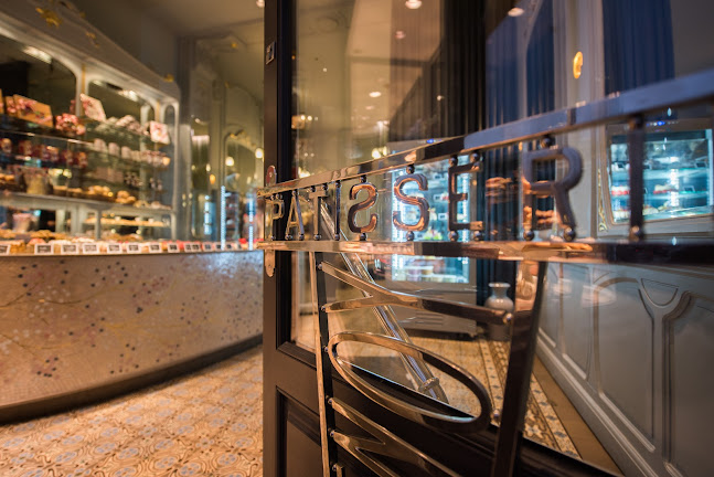 Pl. Crombez 2, 7500 Tournai