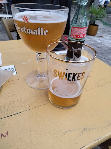 https://www.facebook.com/Panorama-Zomerbar-818924568184996/
