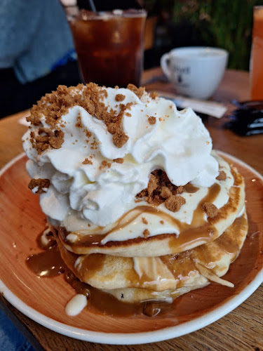 Comentarii opinii despre Lloyd Coffee Eatery Louise