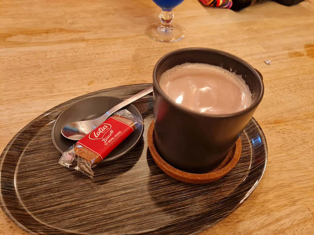 The Monkey's Café Open Times
