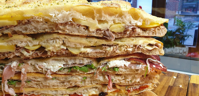 http://www.russopizza.be/