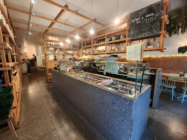 Plus+ | Breakfast & Lunch Spot in Ghent Open Times
