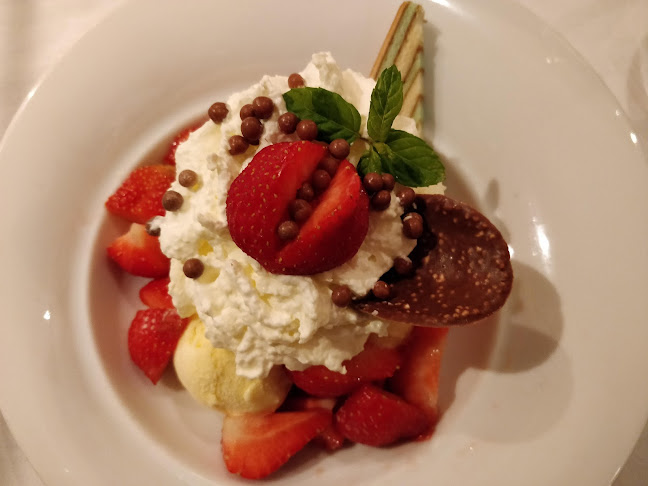 Comentarii opinii despre Peking