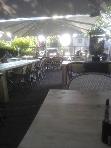 Comments and reviews of Brasserie Genk Mrs Rose