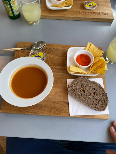 Comentarii opinii despre De Passage