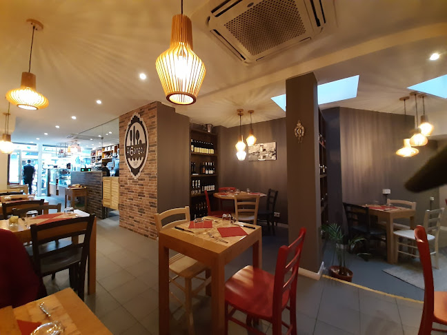 Comentarii opinii despre Ai 6 Angoli - Concept Store