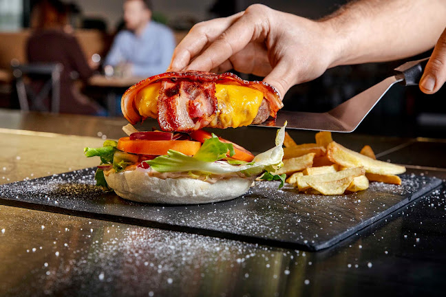 http://www.dailyburger.be/