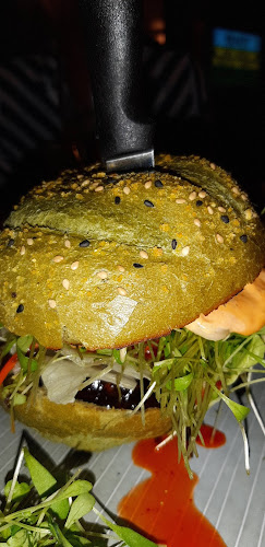 Comentarii opinii despre Eskobar