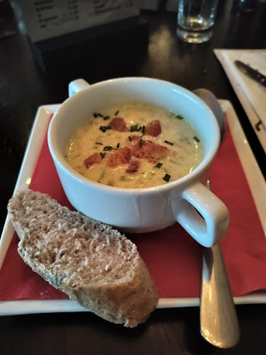 Grand Bistro Napoléon Phone number