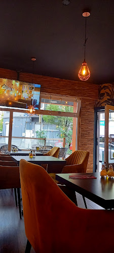 Opinii despre La Crème brussels în Koekelberg - Horeca