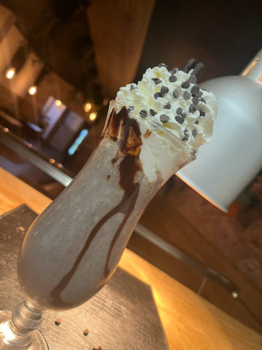 https://instagram.com/el.toro.bistro?igshid=YmMyMTA2M2Y=