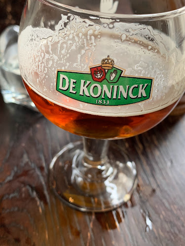 Opinii despre Grand Café De Rooden Hoed în Antwerpen - Horeca