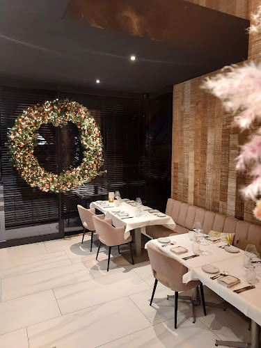 Brasserie Leon Phone number