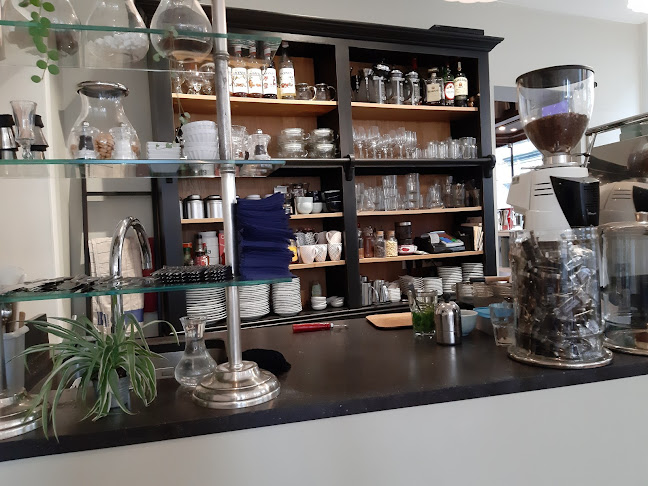 Comments and reviews of Van Ouytsels Koffiebranderij