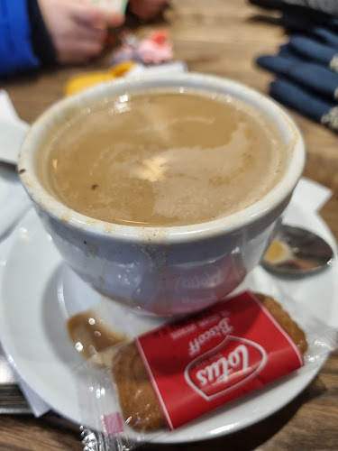 Kafeïno Antwerpen | Koffie & broodjes | Halal - Horeca