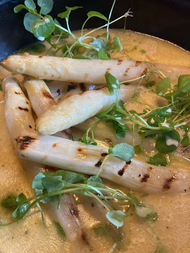 Comentarii opinii despre HeerOom huiskamerrestaurant