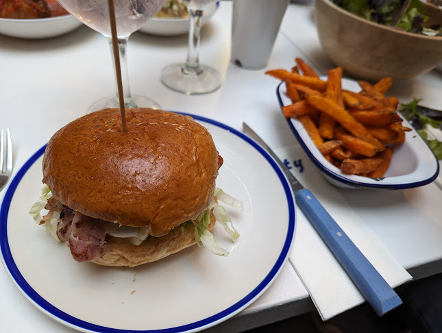 Opinii despre Tasty viandes locales în Namur - Horeca