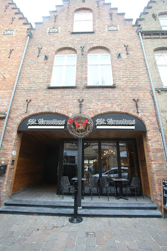 Comments and reviews of St. Arnoldus