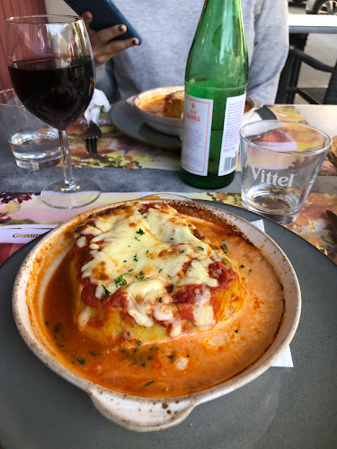 Delizia Restaurant Phone number