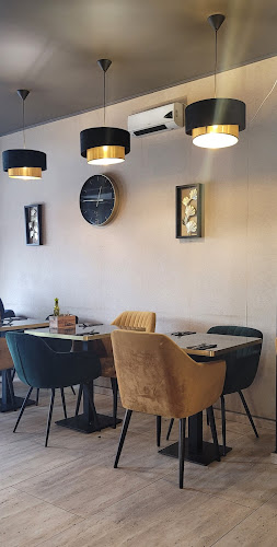 Opinii despre La crème Simonis în Koekelberg - Horeca