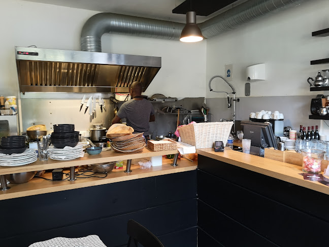 Reviews of Hibiscus in Sint-Gillis - Horeca
