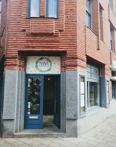 Nana Cafe